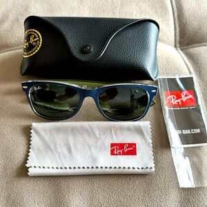 Ray-Ban NEW WAYFARER Sunglasses RB 2132 10/10